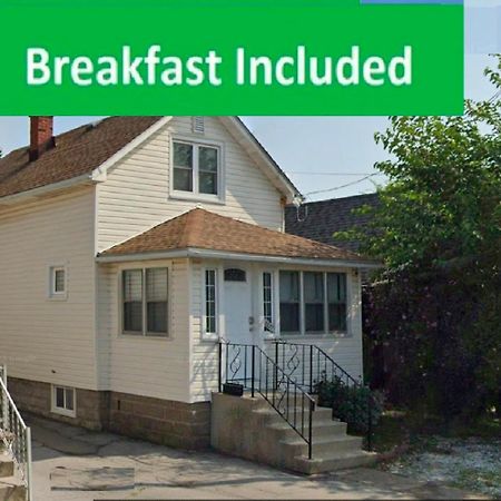 Cozy 3 Bedroom Downtown Cottage With Complimentary Breakfast Delivered Daily To The Rental Niagara-Fälle Exterior foto